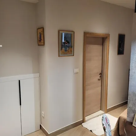 Barbara - Bojana Šibenik